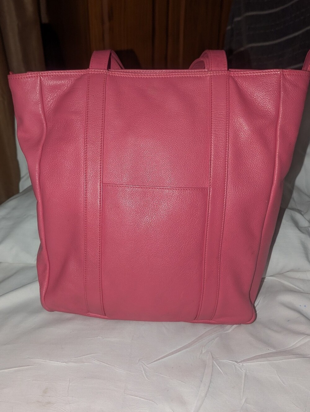 Ili LWomen's Pink Leather Everyday Tote with Front Slip Pocket